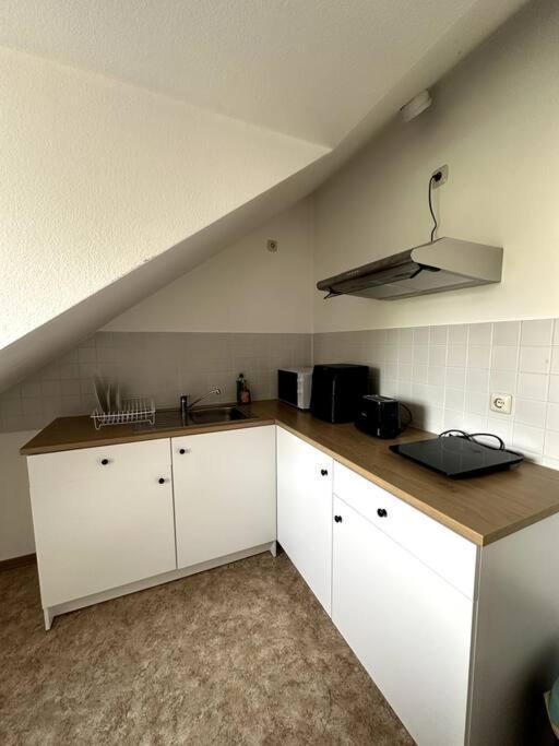 2-Zimmer-Wohnung Mit Balkon & Guter Anbindung In อาชาฟเฟนบวร์ก ภายนอก รูปภาพ